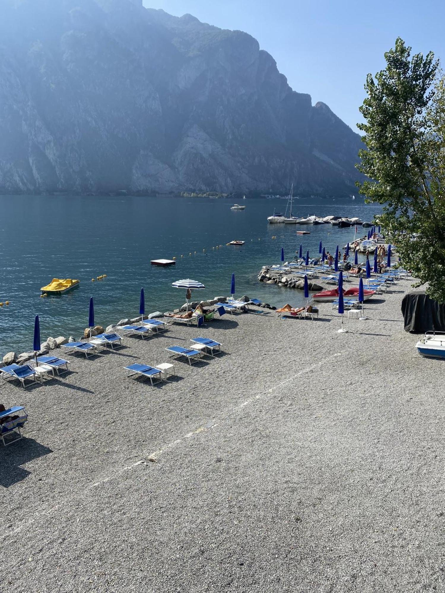 Lake Front Apartments, Lecco Eksteriør billede